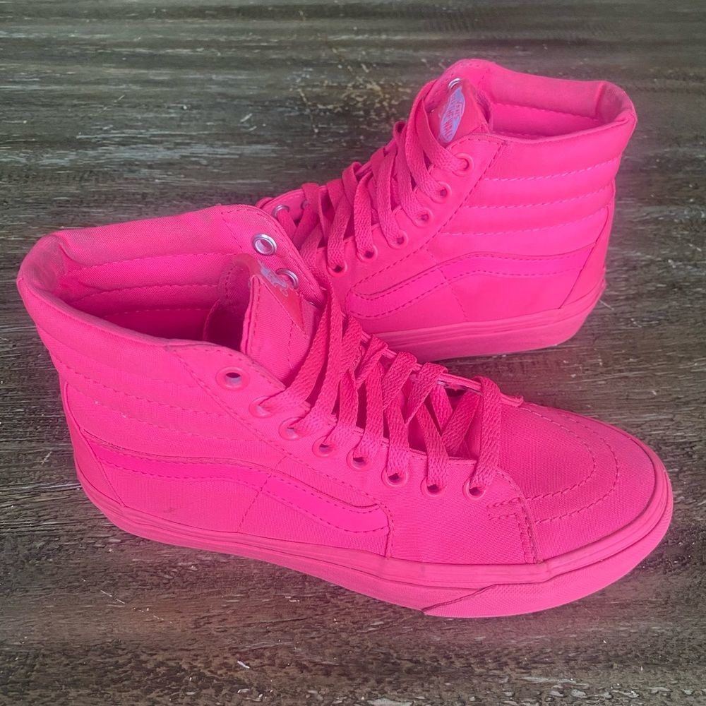 Rare Vans SK8-HI Pink Vans Women's Size 6